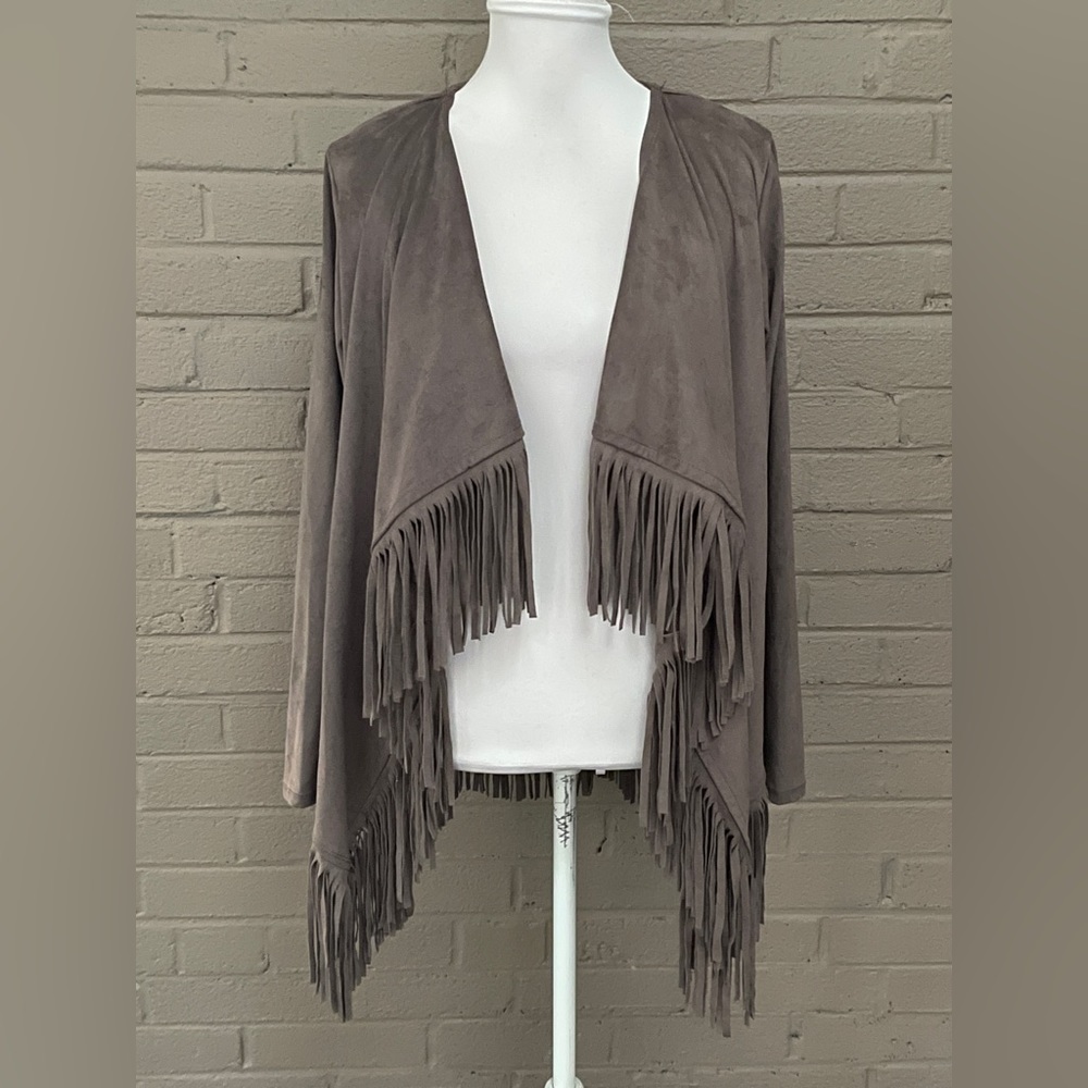DG2 Diane Gilman taupe faux suede fringe jacket